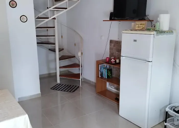 Дом отдыха Traditional House With Loft -michalis' House In Kouramades- *