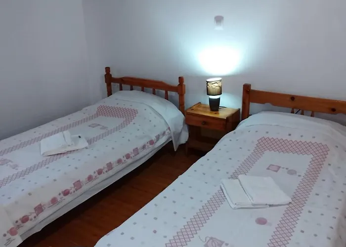 Traditional House With Loft -michalis' House In Kouramades-