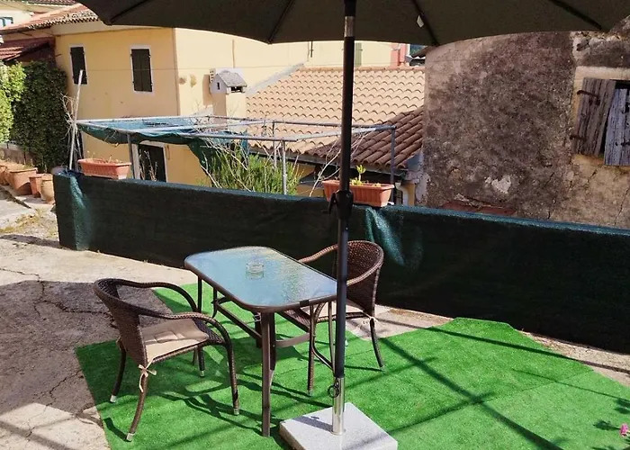 Traditional House With Loft -michalis' House In Kouramades- * Kouramades